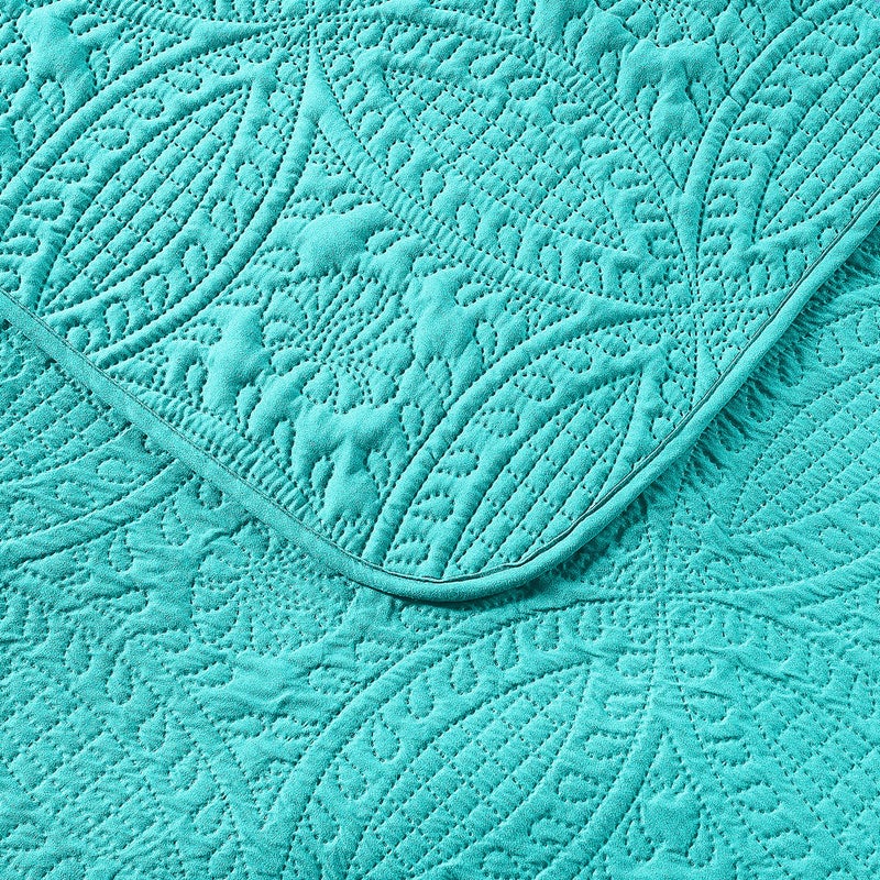 Pure Bedding Quilt Set King/Cal King/California King Size Aqua - Oversized Bedspread - Soft Microfiber Lightweight Coverlet for All Season - 3 Piece Includes 1 Quilt and 2 Shams, Geometric Pattern - Image 4